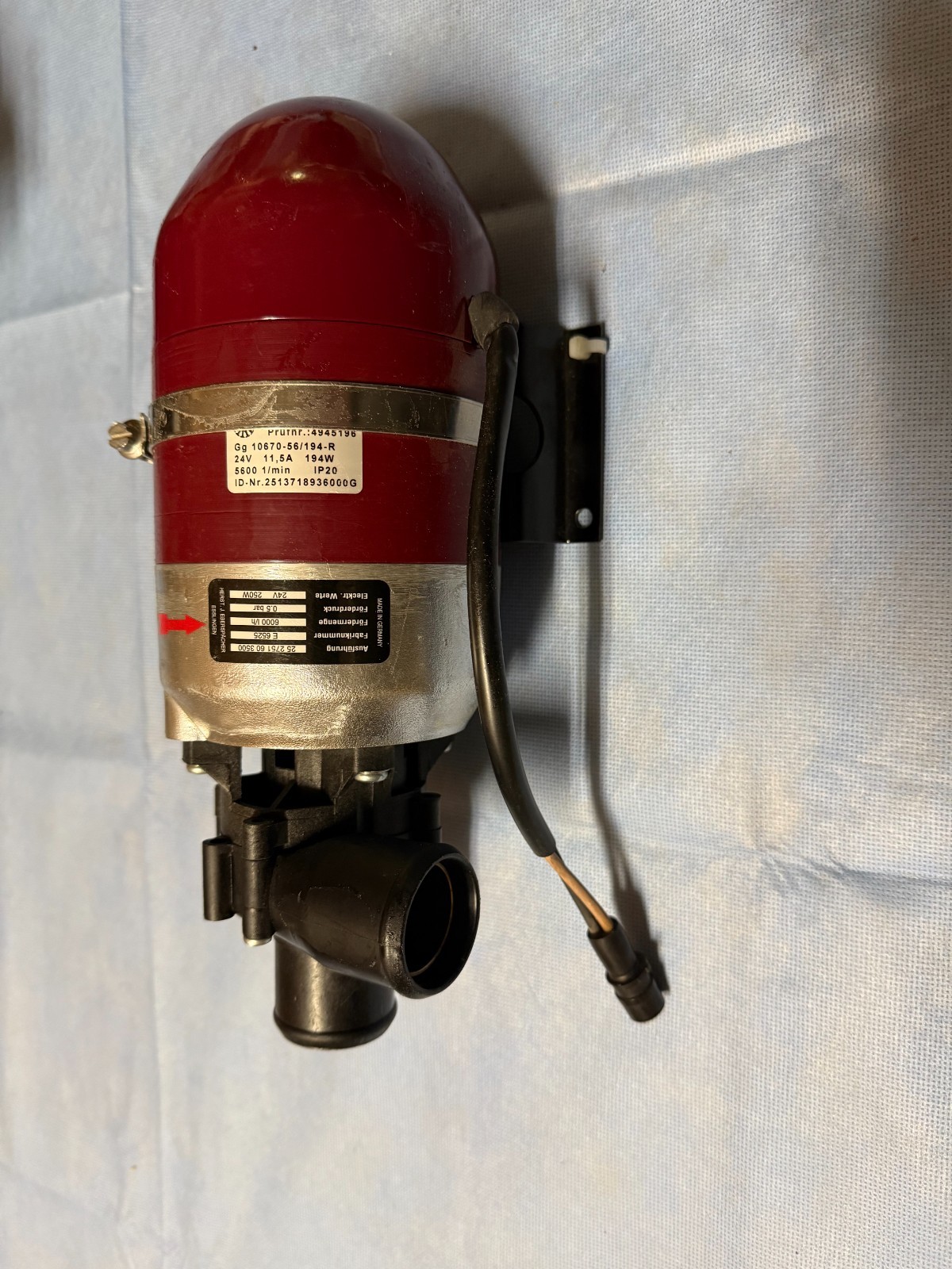 Eberspacher 10608985 9878313 Centrifugal Pump 24V , 4320-21-920-3232