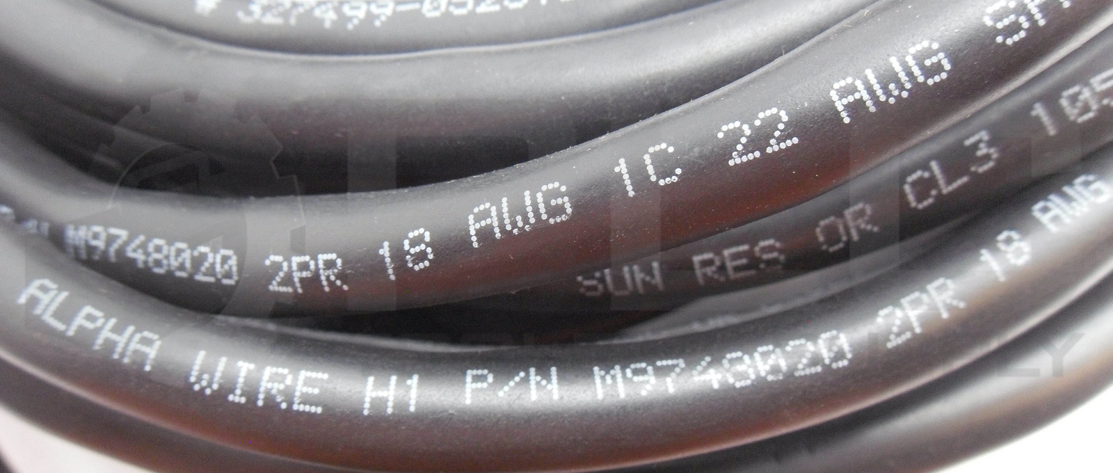 NEW ALPHA WIRE M9748020 SHIELDED CABLE 18 AWG APPROX 26′