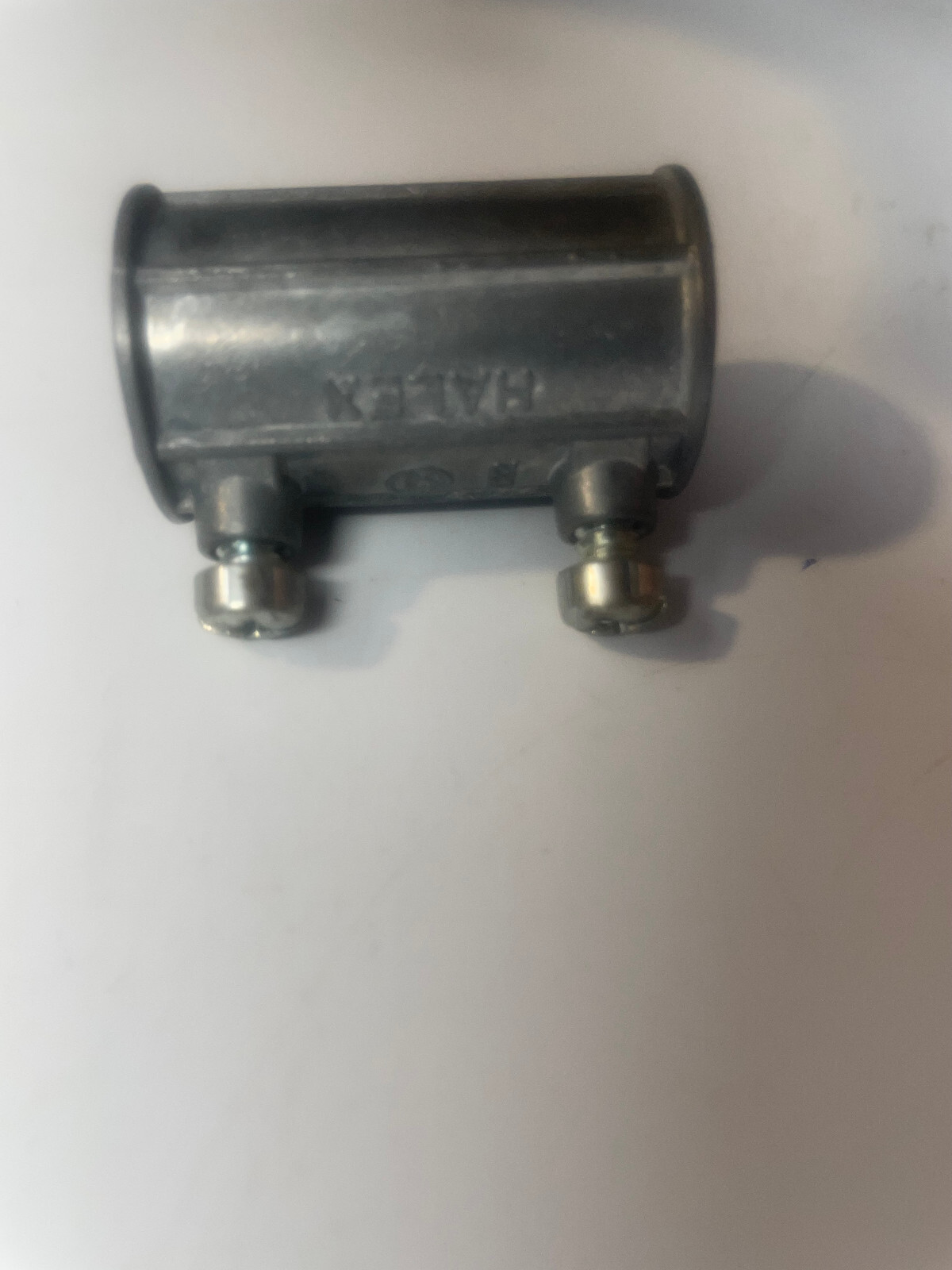 HALEX 12210B 1″ SET-SCREW COUPLINGS