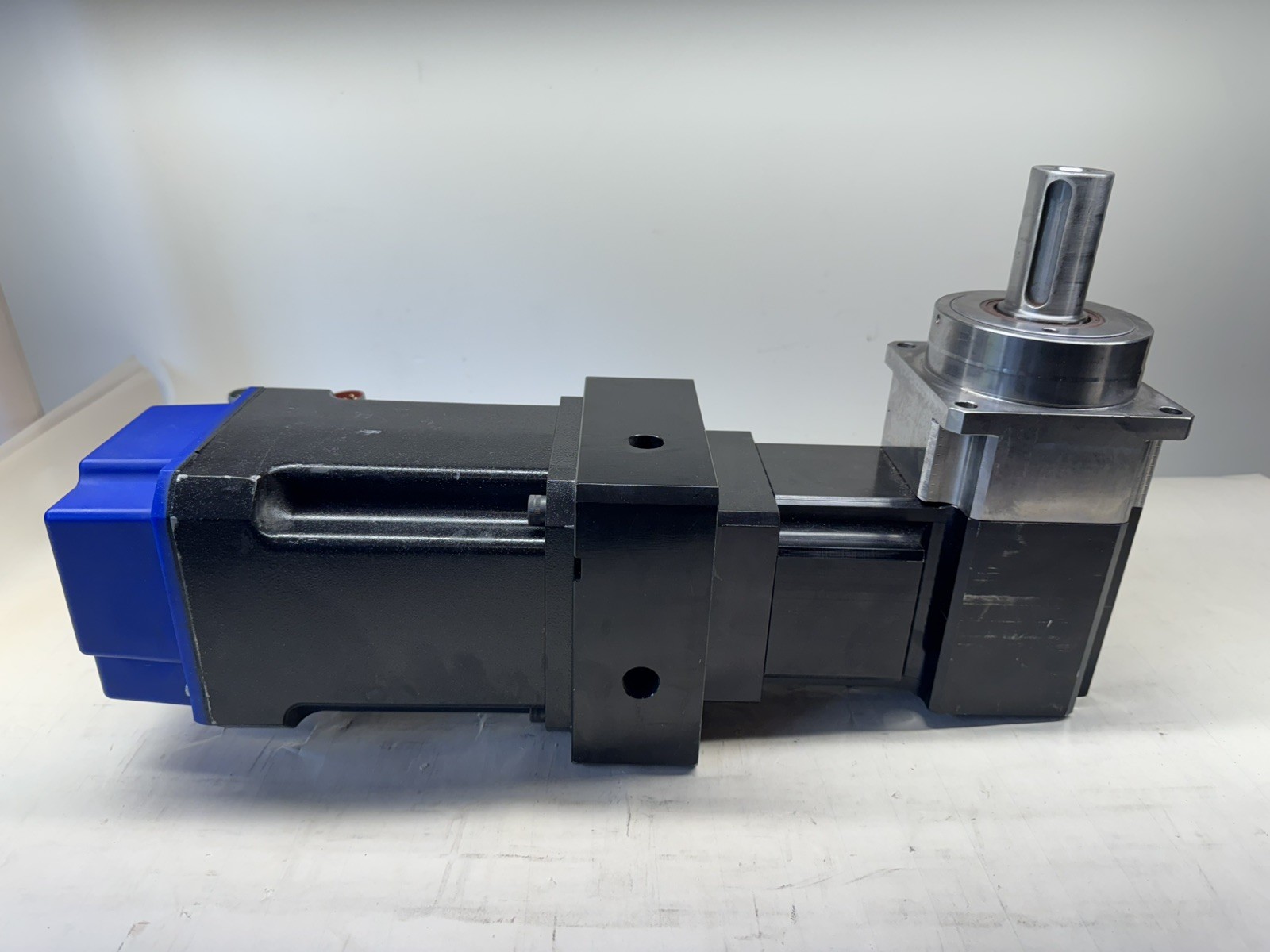 Kollmorgen MT504B1-T1C1 THOMSON MICRON 42-314284-C427 TRUE PLANETARY GEARHEAD