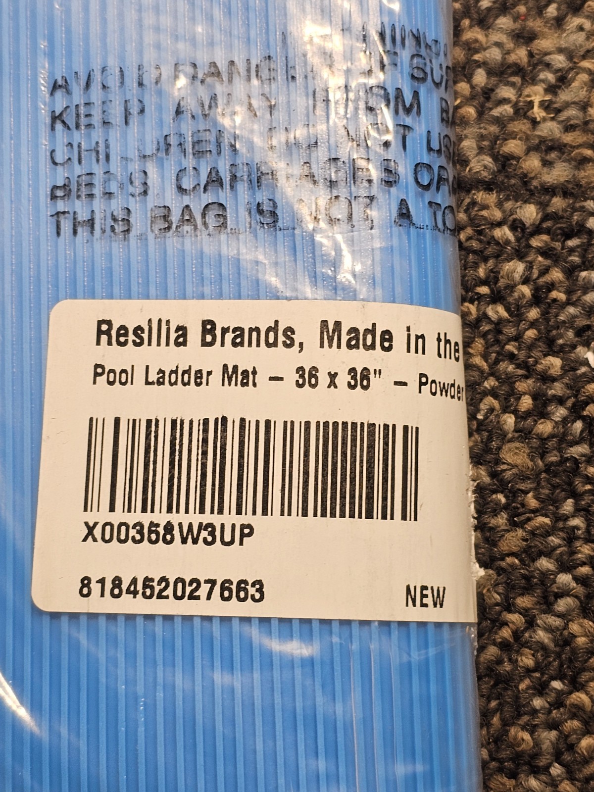 Resilia Stay-Put Pool Ladder Mat – Non Slip Wide Rib 36″ x 36″, 1/8″ Thick Blue