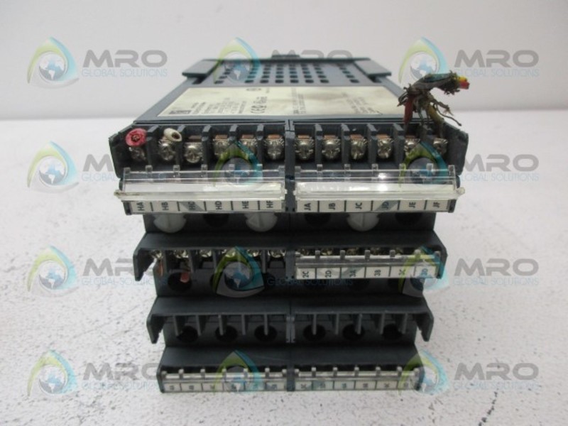 EUROTHERM 2404/CC/VH/YH/YC/XX/XX/XX/XX/XX/ENG/XXXXX/XXXXXX UNMP