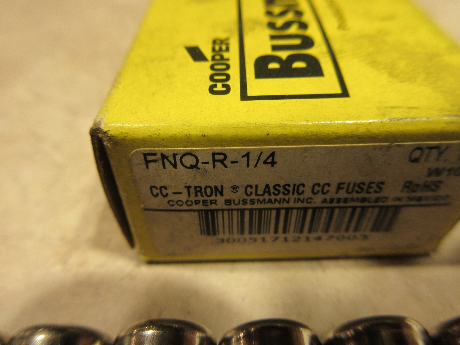 BOX OF 7 BUSSMANN, FNQ-R-1/4, 600VAC FUSES, AB0352