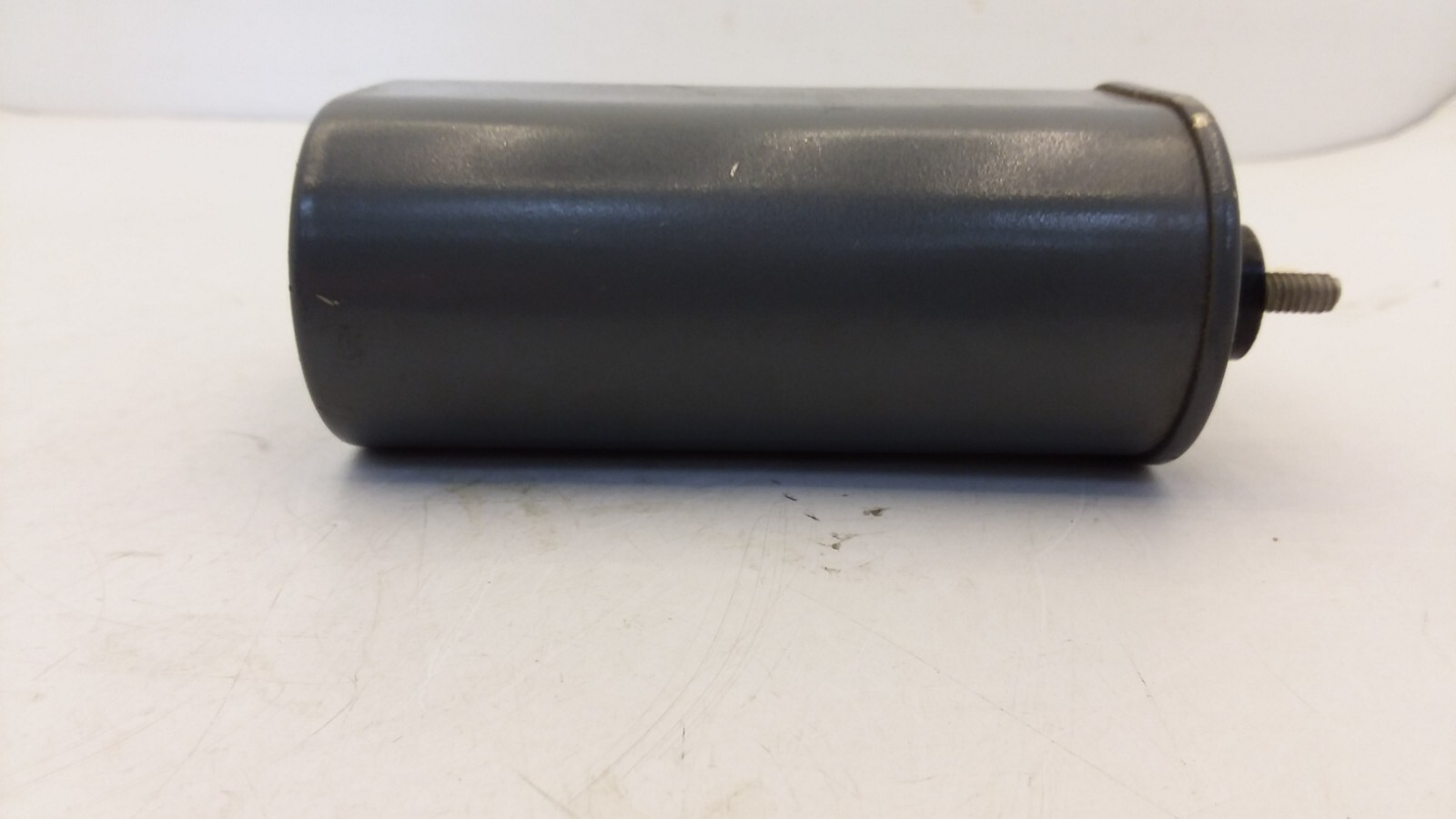 CORNELL DUBILIER SCRN 243 CAPACITOR 3000 UF 1500 V-AC TORQUE 15 IN-LBS MAX