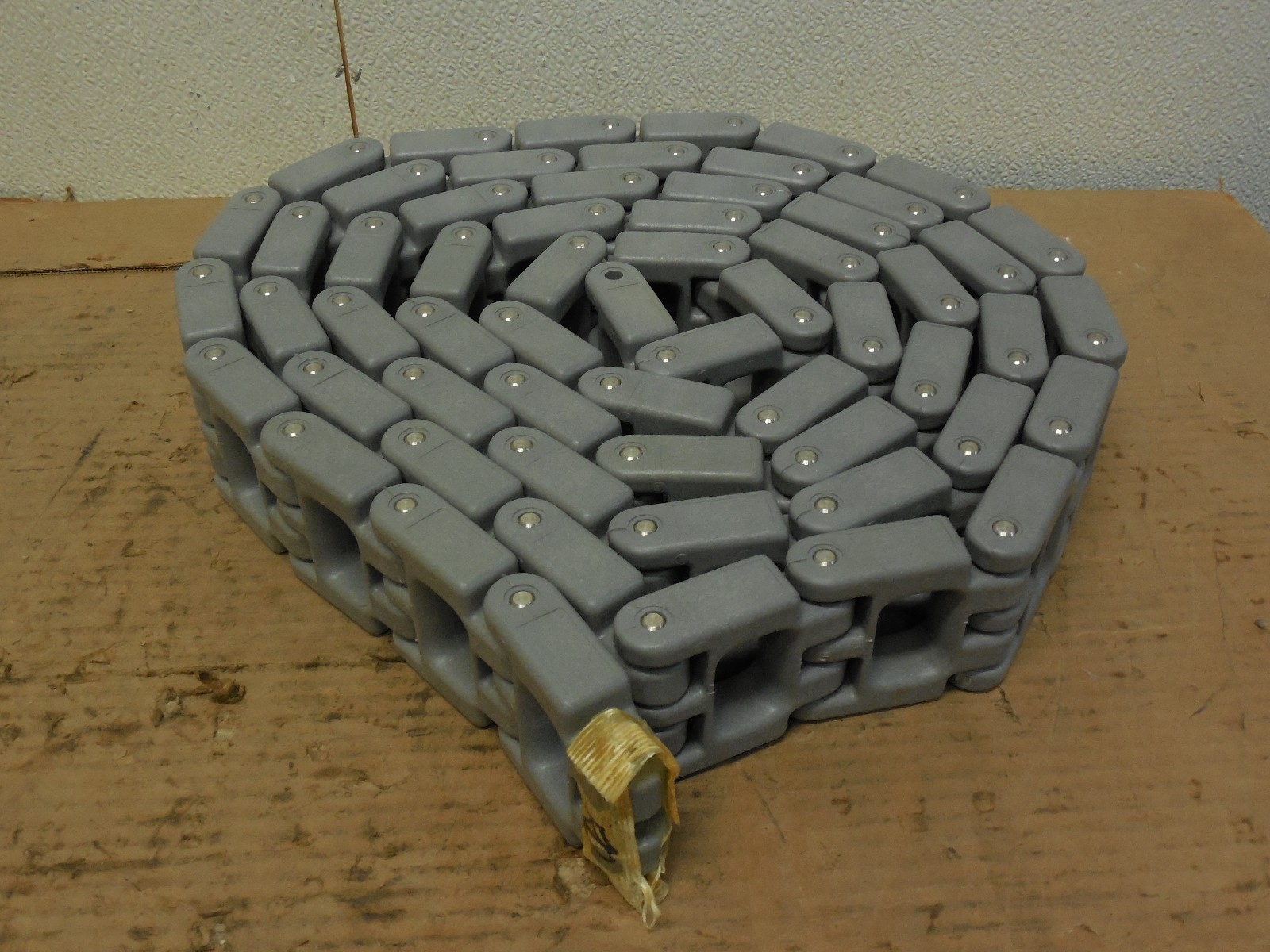 FALCON PLASTIC BELTING PLASTIC CHAIN 12000S-HH LENGTH 10′ FT