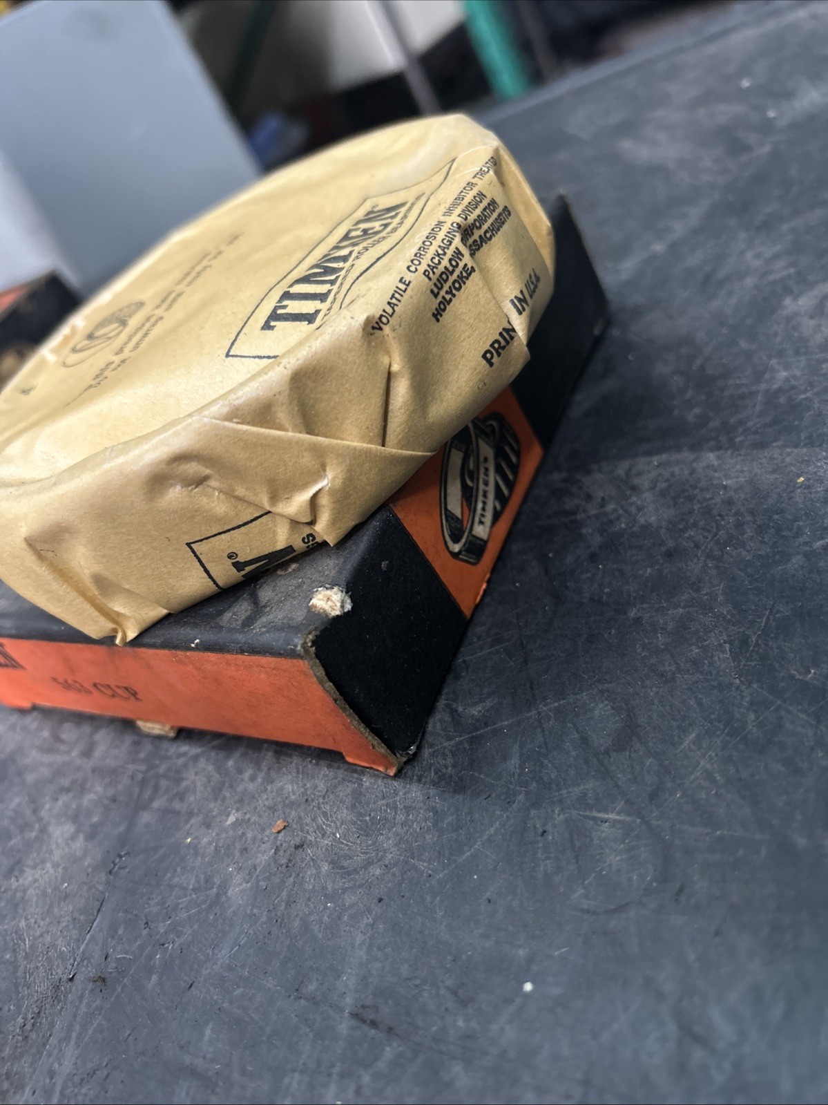 1 NEW TIMKEN 563 TAPER ROLLER BEARING CUP NIB/NNB ***MAKE OFFER***