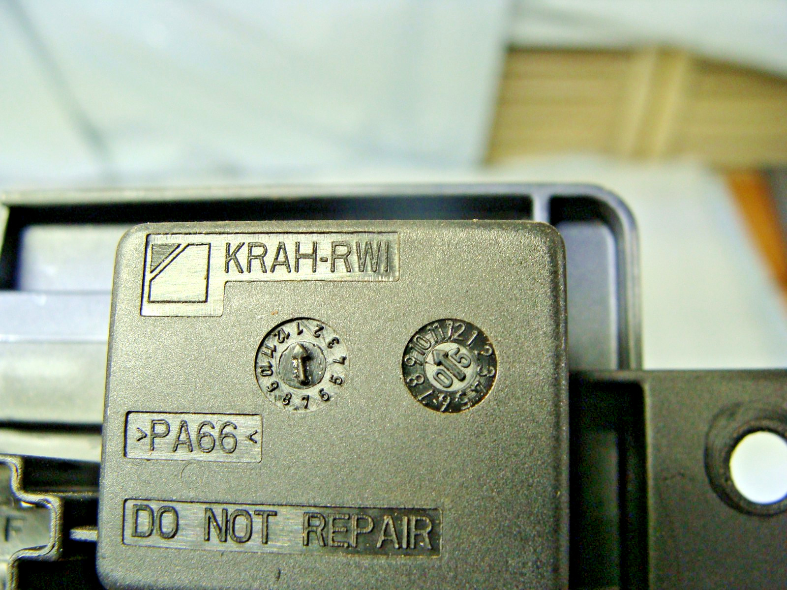 RESISTOR KRAH-RWI GM TRAILBLAZER HEATER SPEED CONTROL UNIT