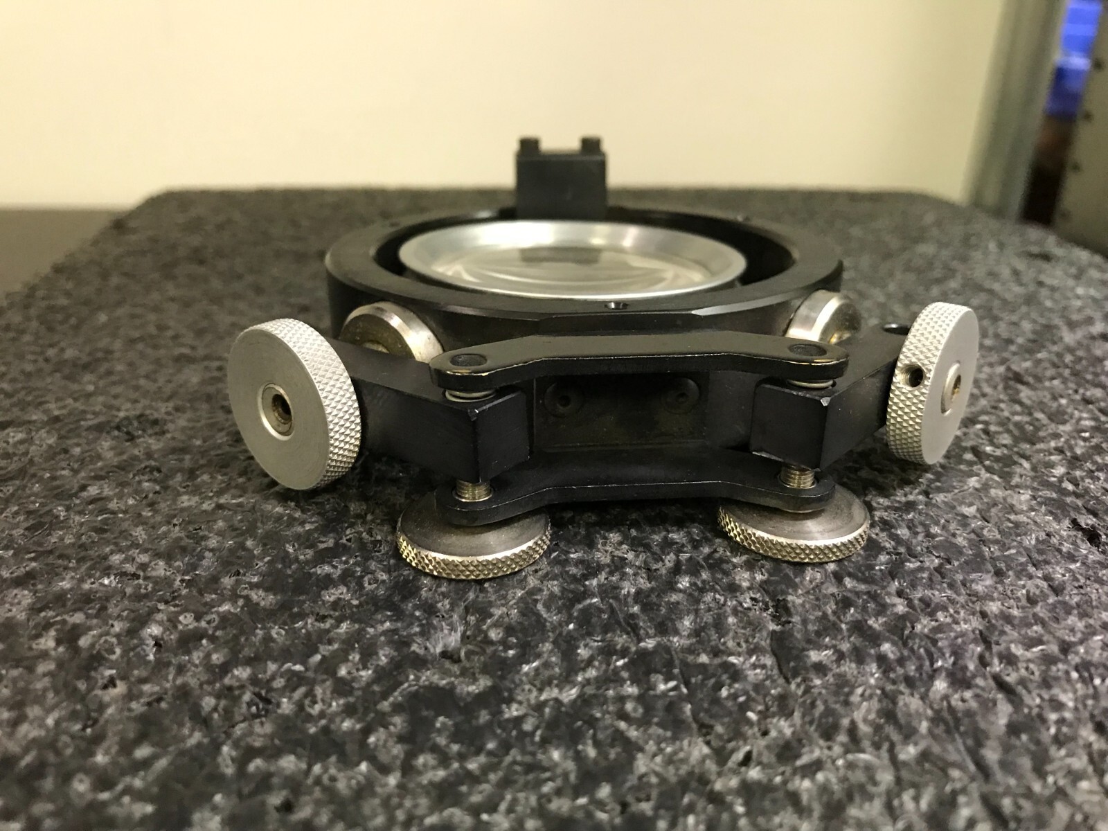 OPTICS Manual Centering Ring Optical Mount