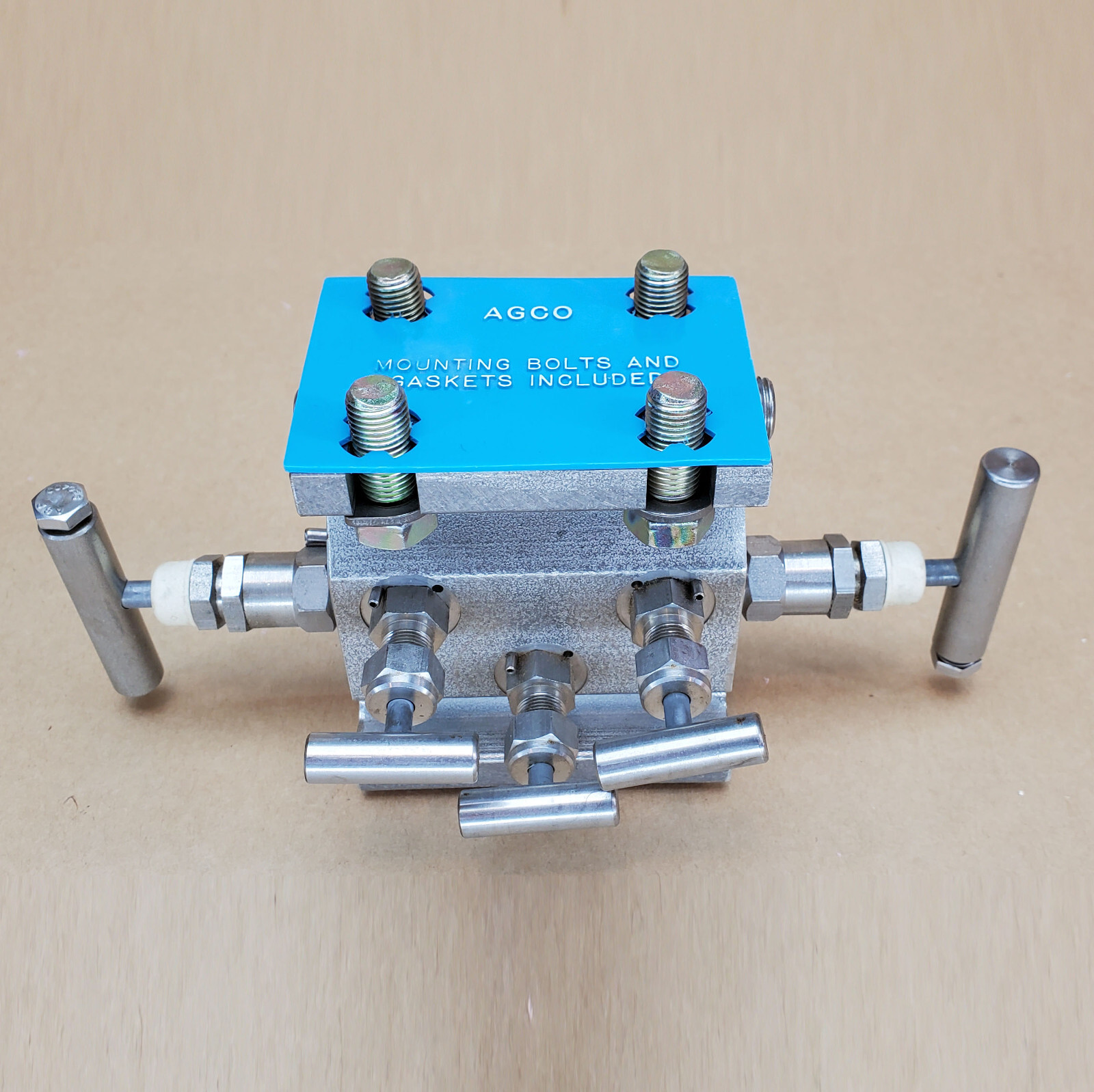 Tyco Anderson Greenwood Natural Flow Gas Manifold Control M6TVDS-4