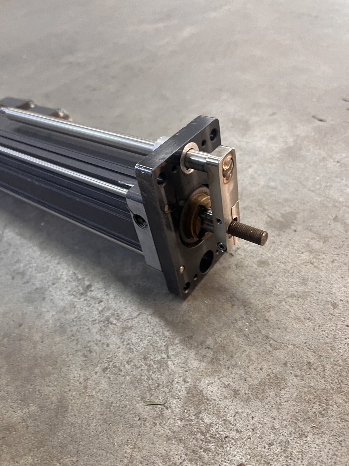 Exlar GSX-0602-MFM-EM2-268-AR