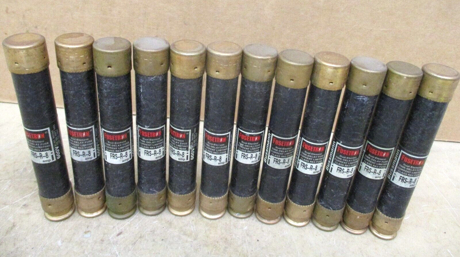 Cooper Bussmann Fusetron FRS-R-8 Fuse Lot of 12 Pieces 48221ISU