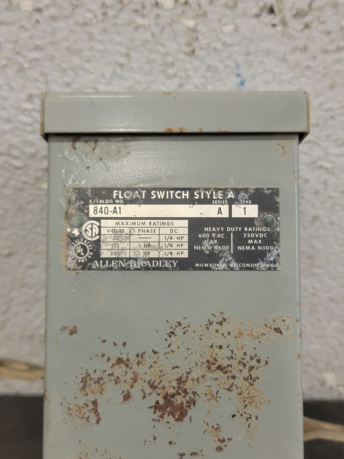 ALLEN BRADLEY 840-A1 /A FLOAT SWITCH 250VDC