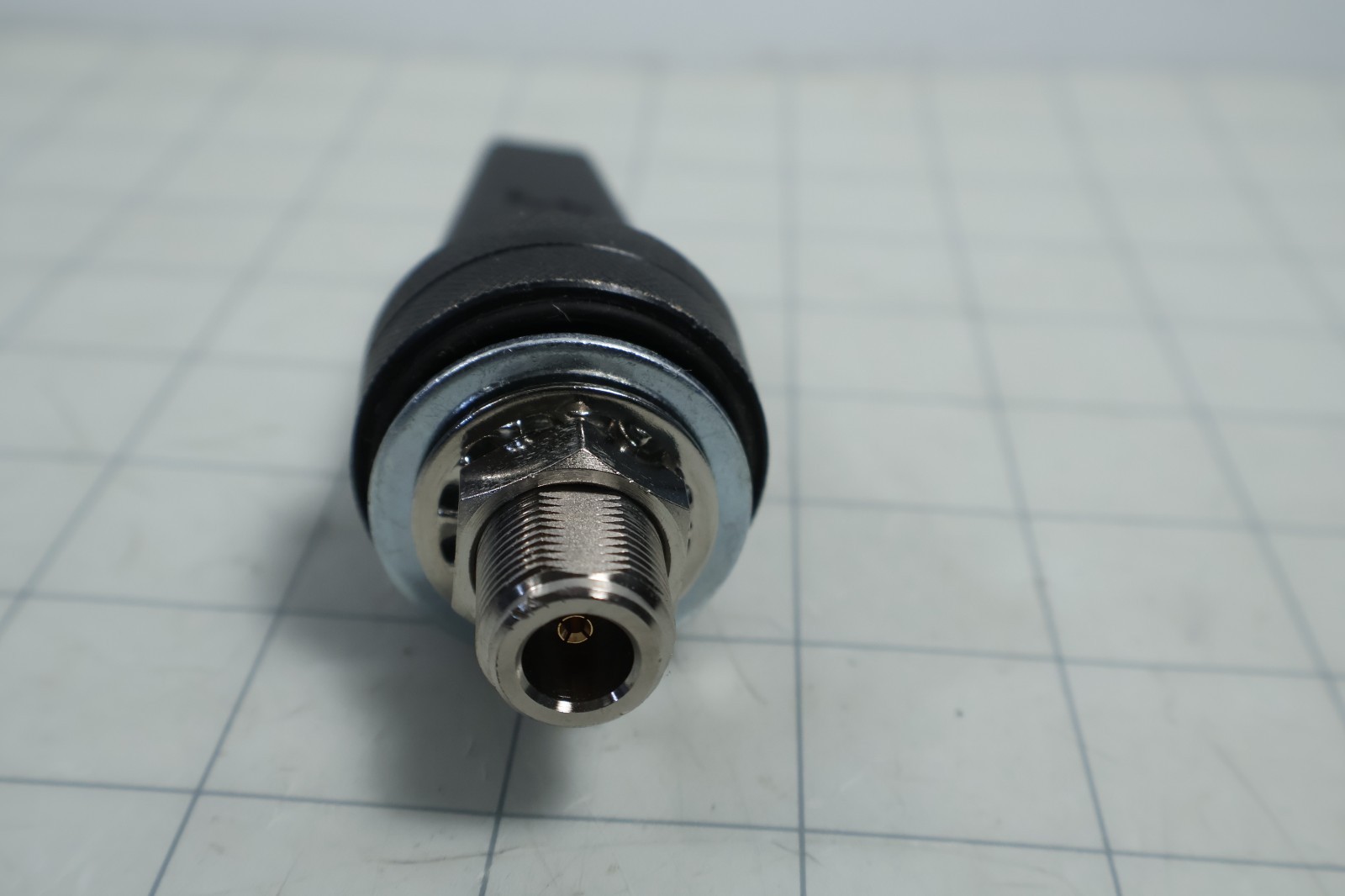SLPT806DMN Shadow Low Profile Antenna 806-960 MHz w/ Direct N-Female Mount NEW