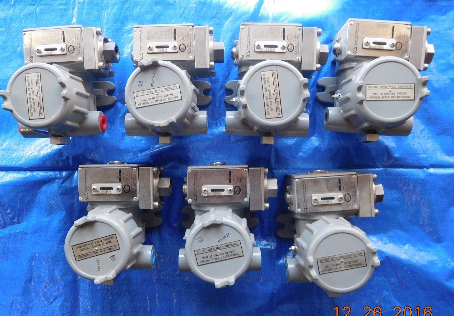 (1) CCS Custom Control Sensors 6403GZEM1 Pressure Switch 6403GZE 1.4- 18 PSIG