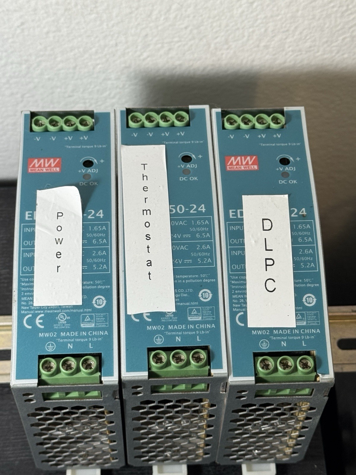 LOT IDEC FL1F-H12RCE Smart Relay PLC + 2x M08B Modules + 3x Mean Well EDR-150-24