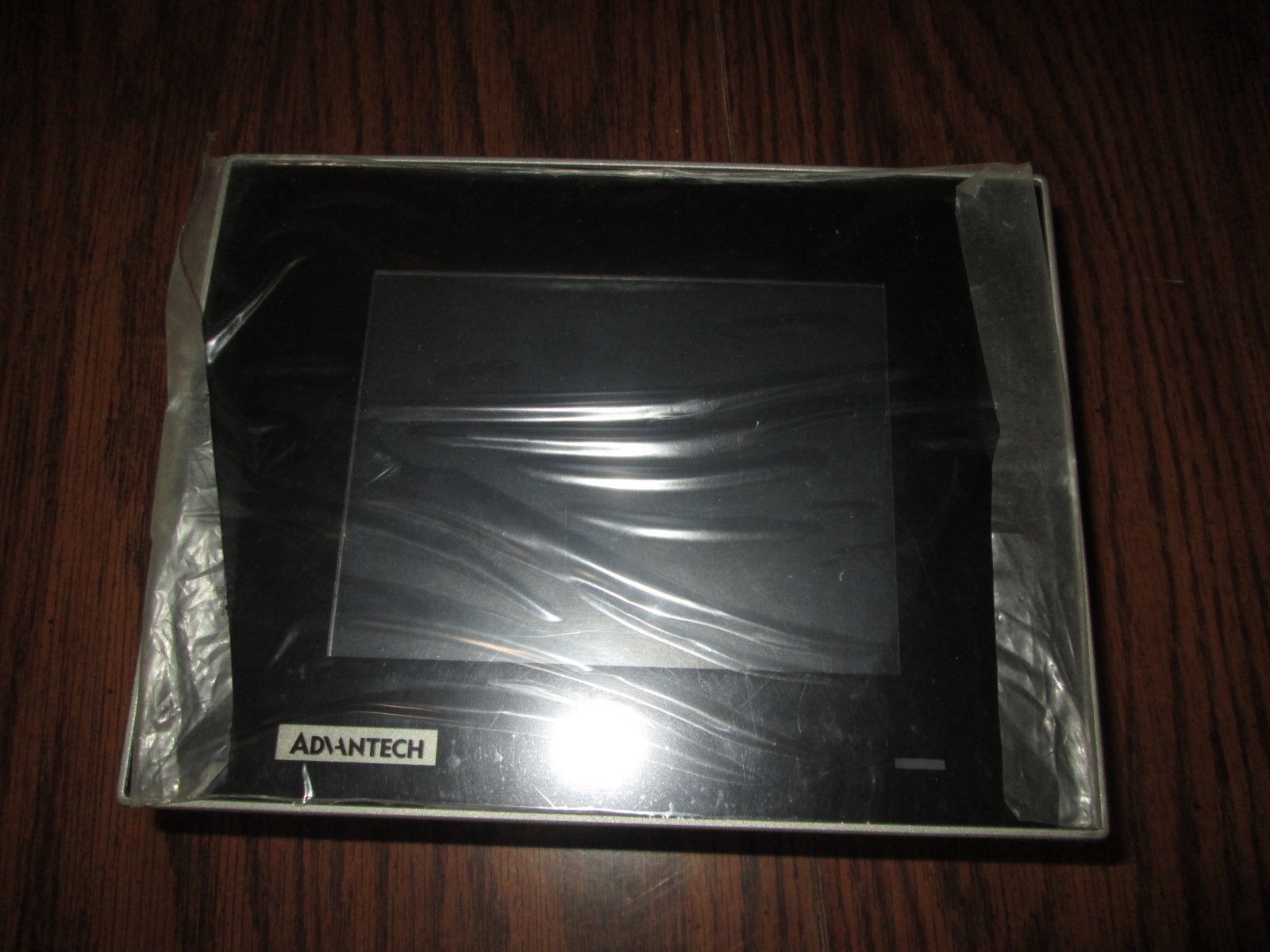 Advantech TPC-651T-E3AE Touch Panel Industrial Touchscreen Computer
