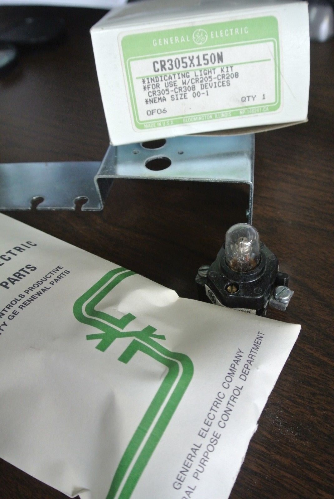 GE / GENERAL ELECTRIC CR305X150N INDICATING LIGHT KIT – SIZE 00-1 – NEW SURPLUS