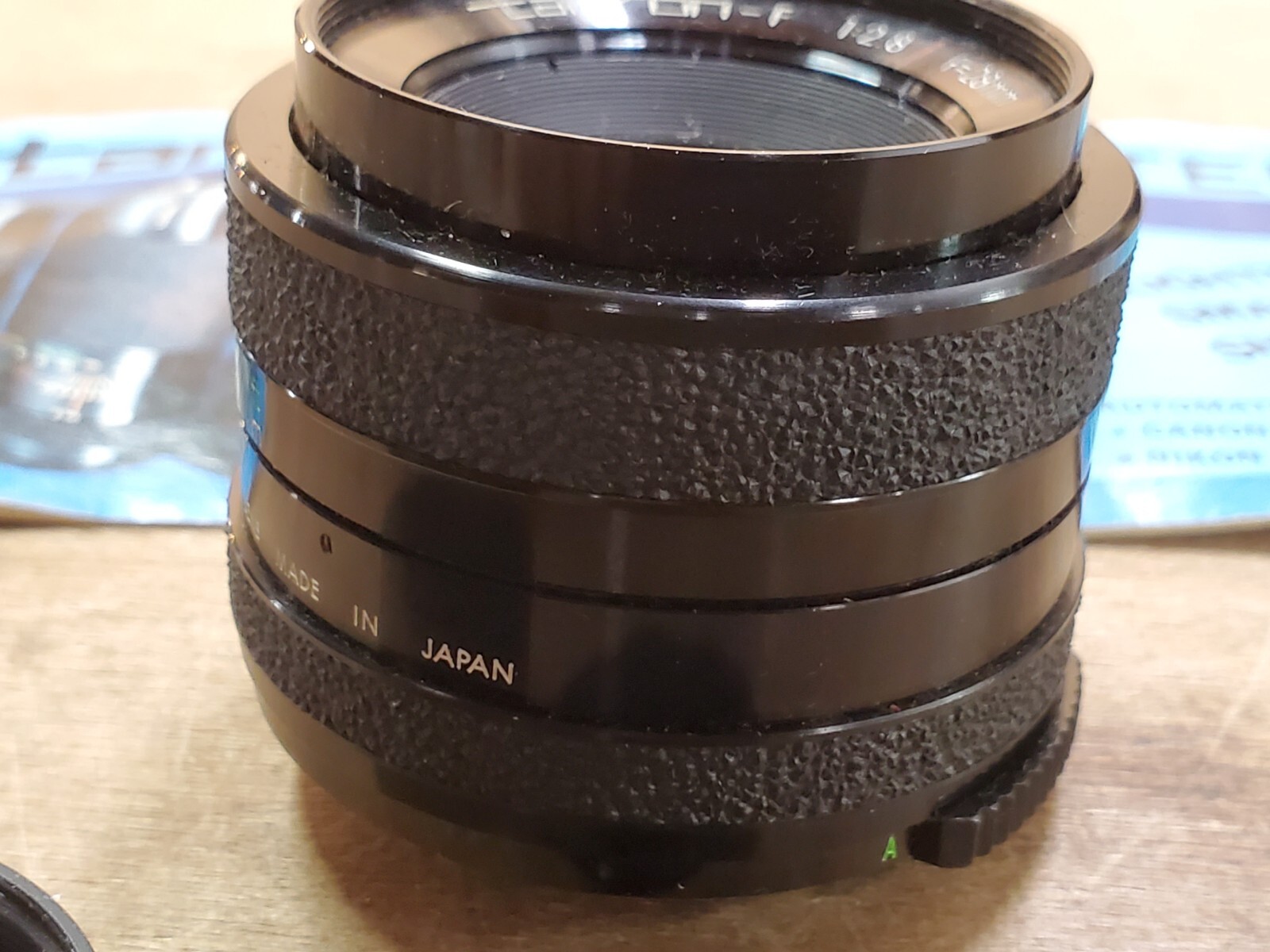 Tamron F System 28mm F/2.8 Automatic Wide Angle Lens, M42 Mount, 52mm, Caps