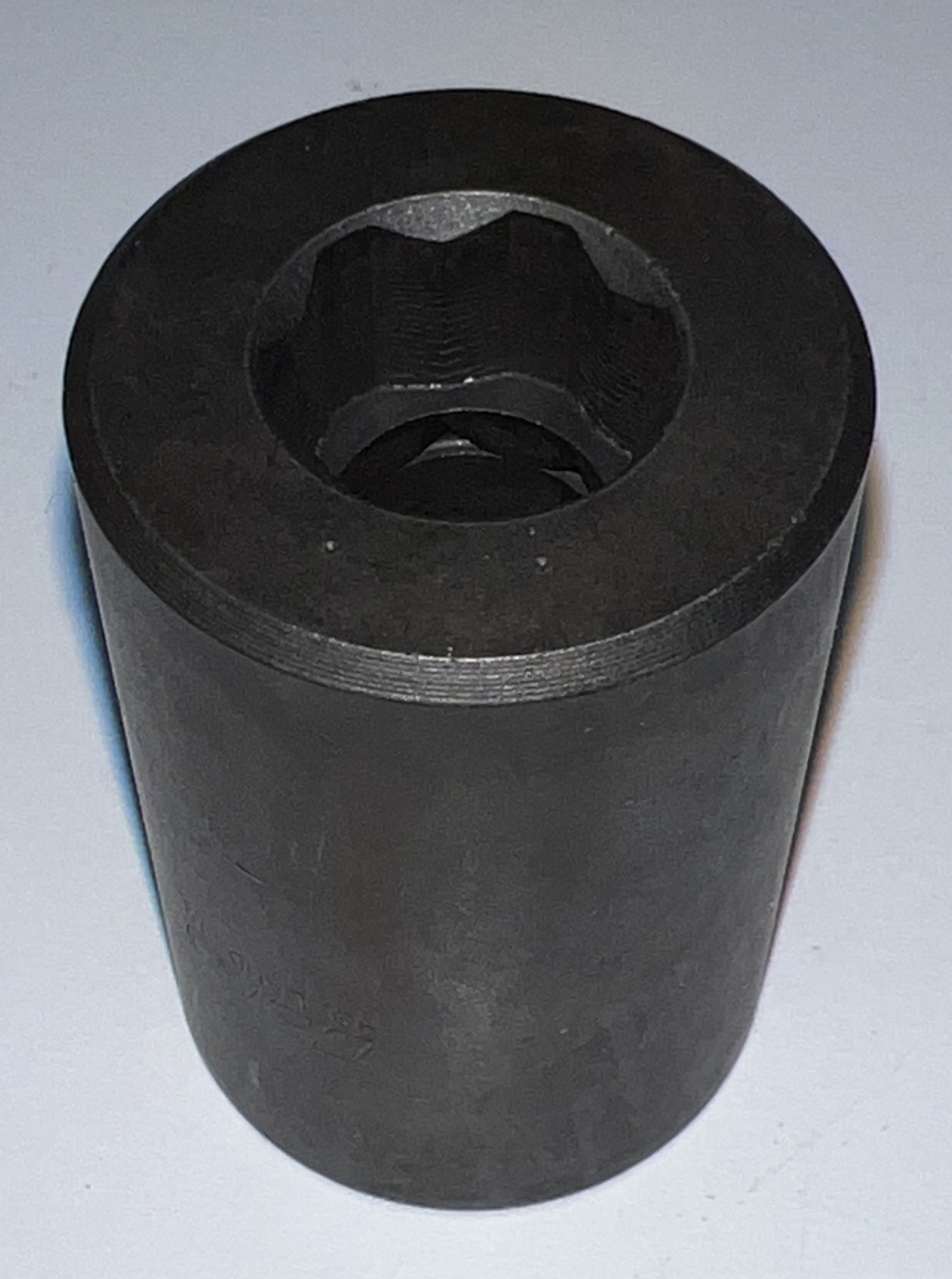 Custom Sockets CS1489 / 1489 3/4″ Drive to 15mm Surface Socket 2″ Length