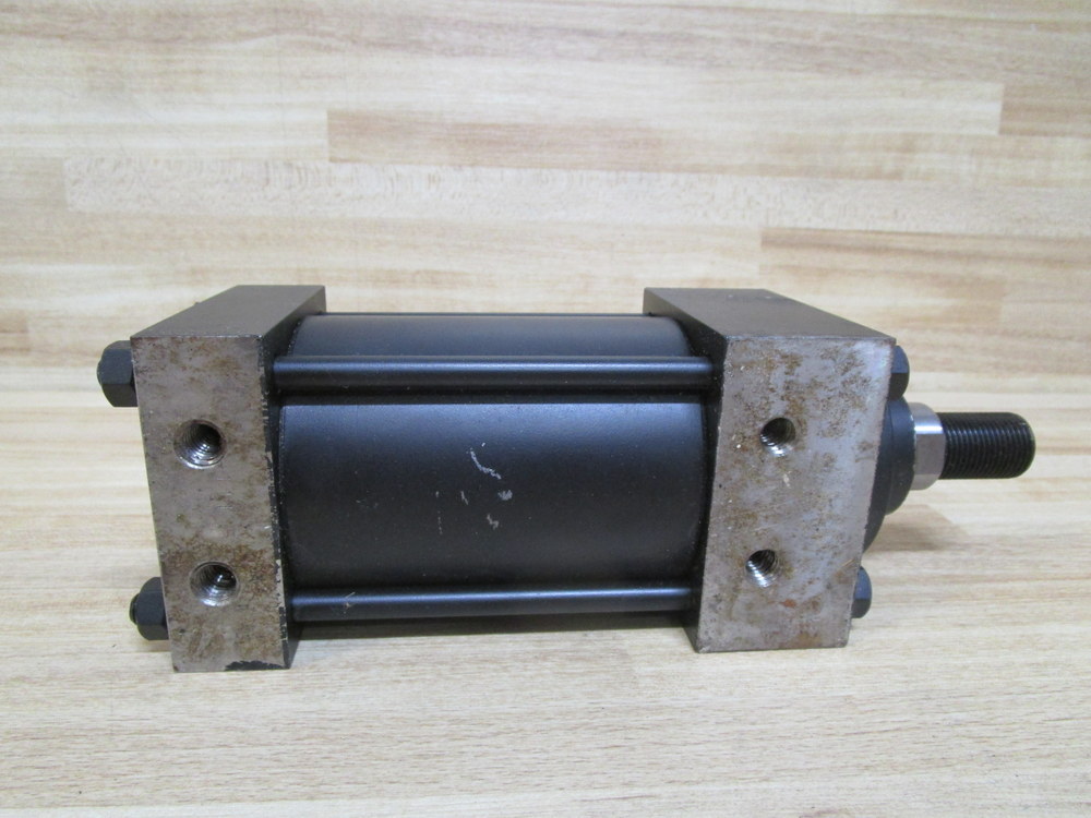 Cutler Hammer LR5B Eaton Hydro-Line LR5B-2.5X2.44-N-1-2-N-N-N-1-1