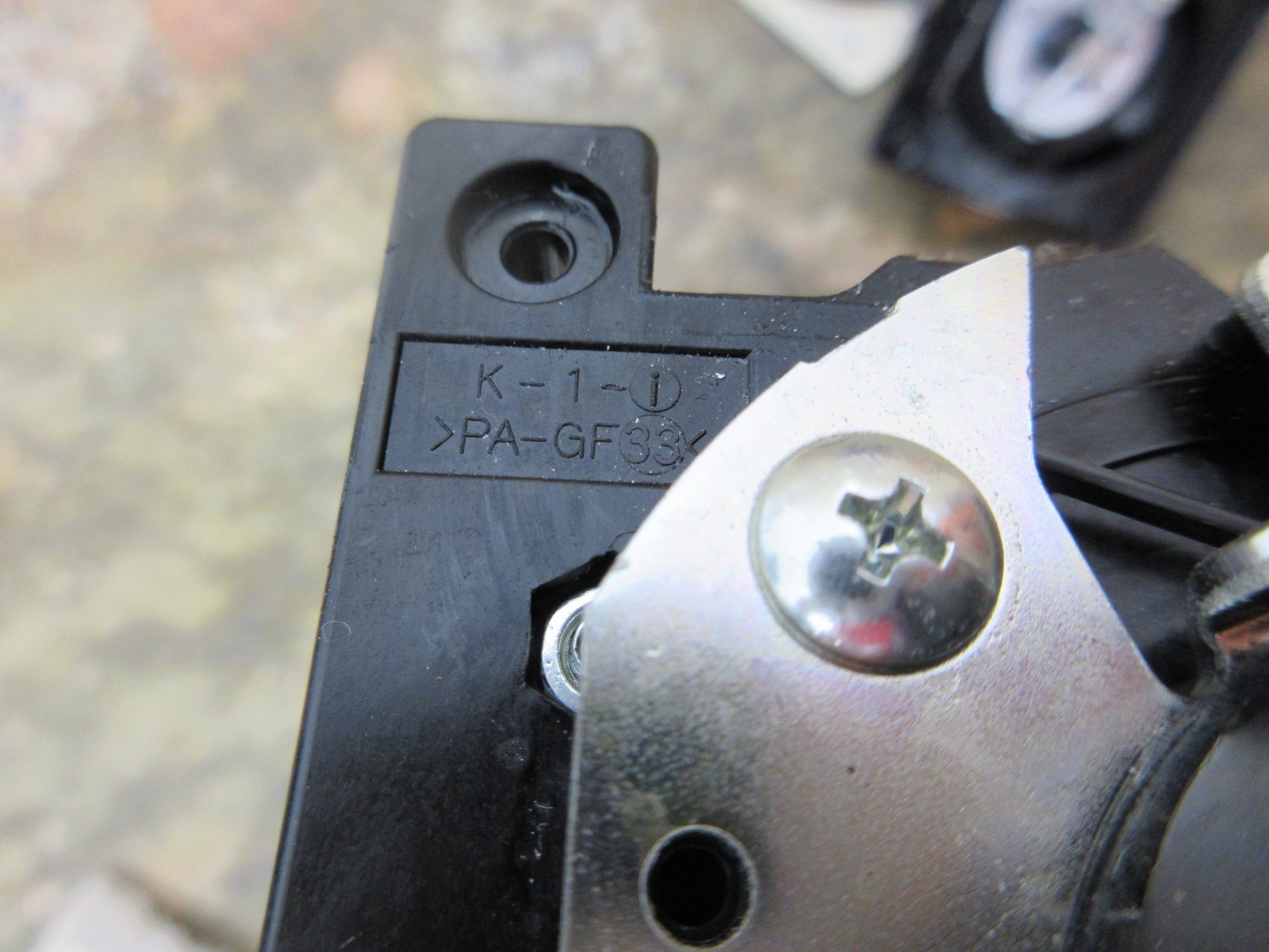 MORI SEIKI CL-153 CNC LATHE BREAKER 51C7 K-1-1 PA-GF33 MAIN POWER ON OFF SWITCH