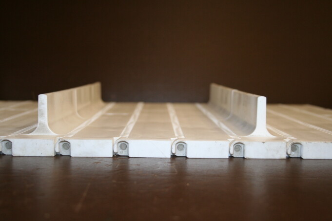 Conveyor belt Series 400 w/flights FlatTop 17.75×96 inches Intralox Unused