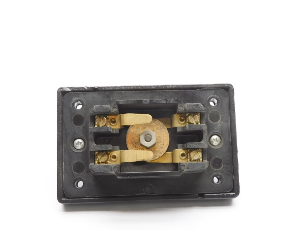 REES 00294-001 UNMP
