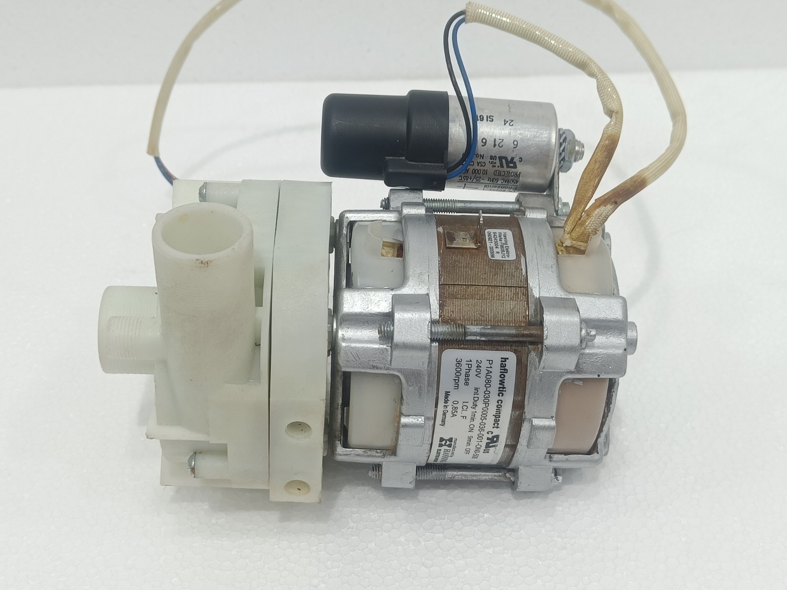 HOBART HALFLOWTIC COMPACT DRAIN WATER PUMP UP30-506 240V 3600 RPM 0,85 A GERMANY