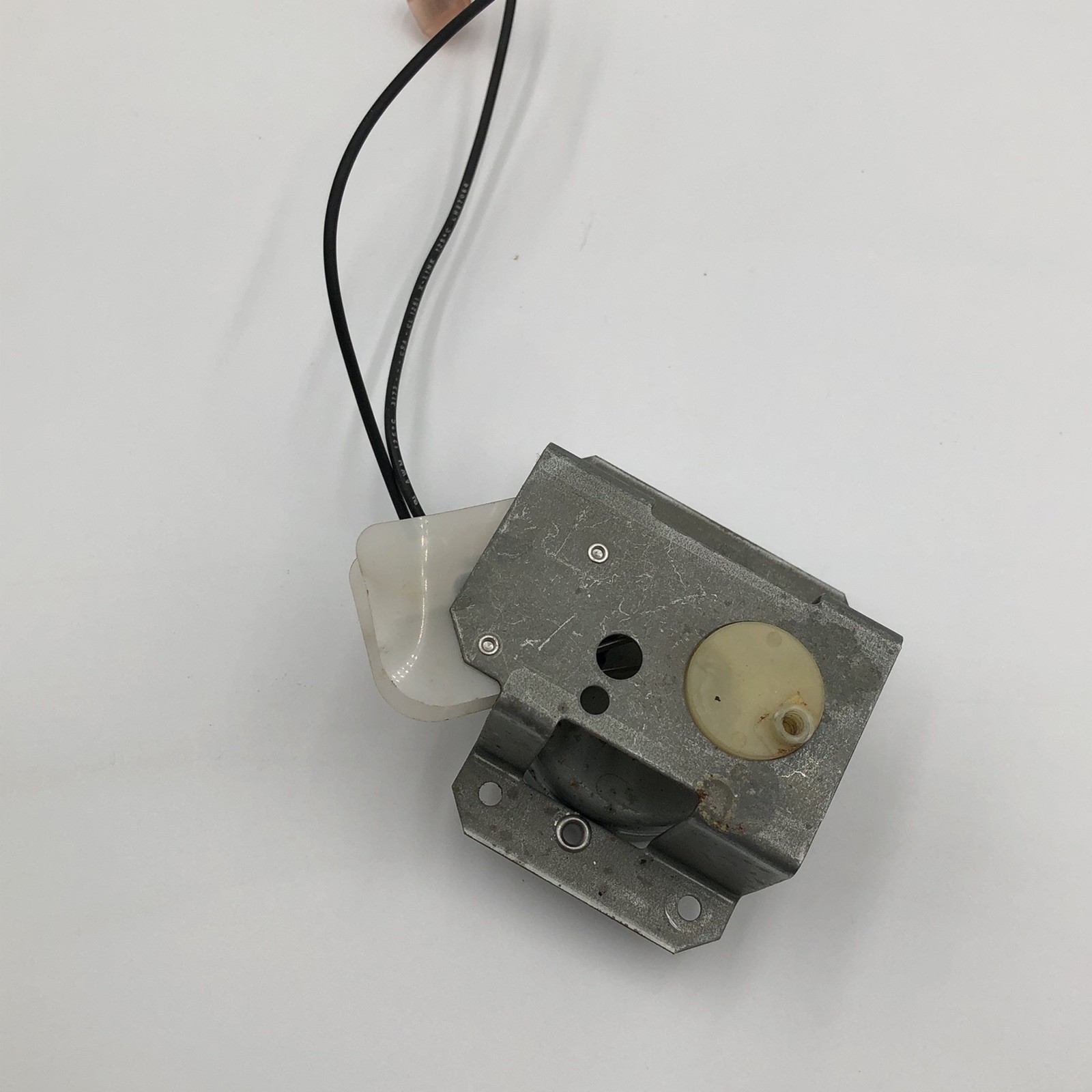 Kingston Timer Motor 60-3B 120VAC 3.5W 50-60Hz AMB 80°C