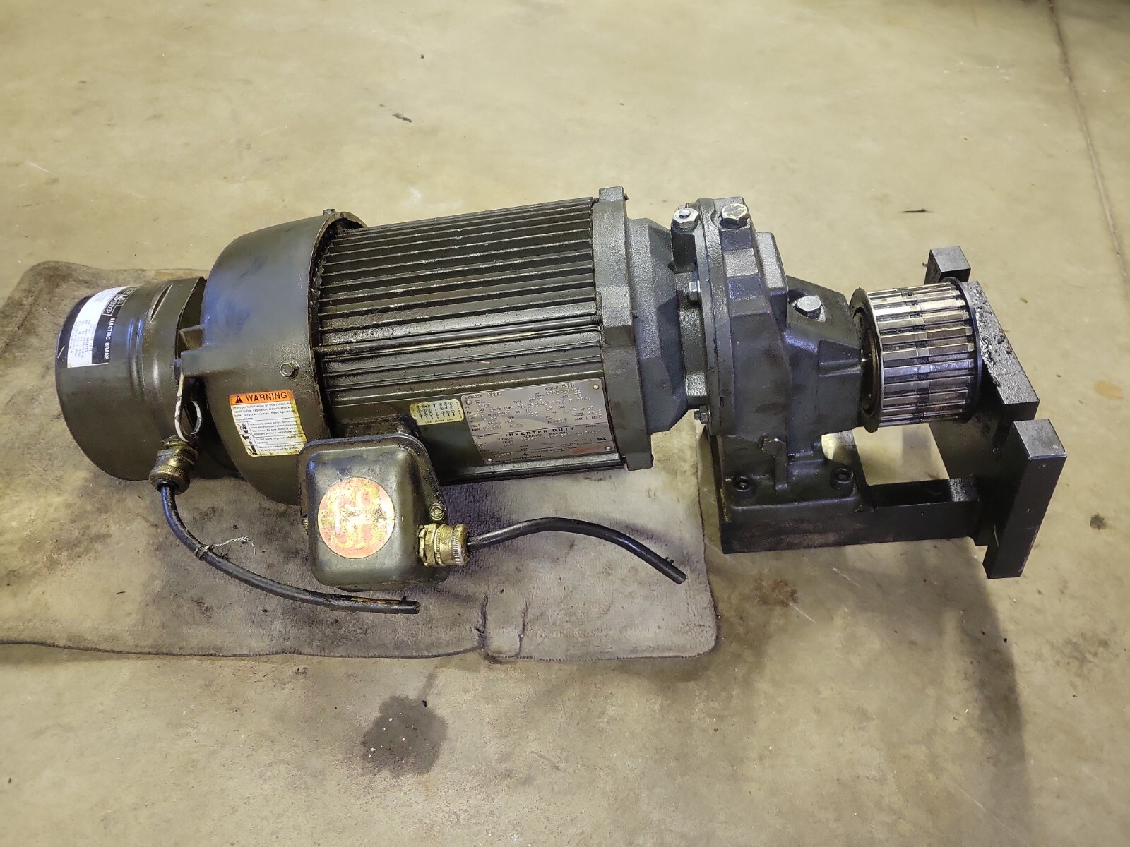 EMERSON 6205-2ZJC3 model G598 1750rpm 3ph 230/460 with CBN3201SV52M1184T5