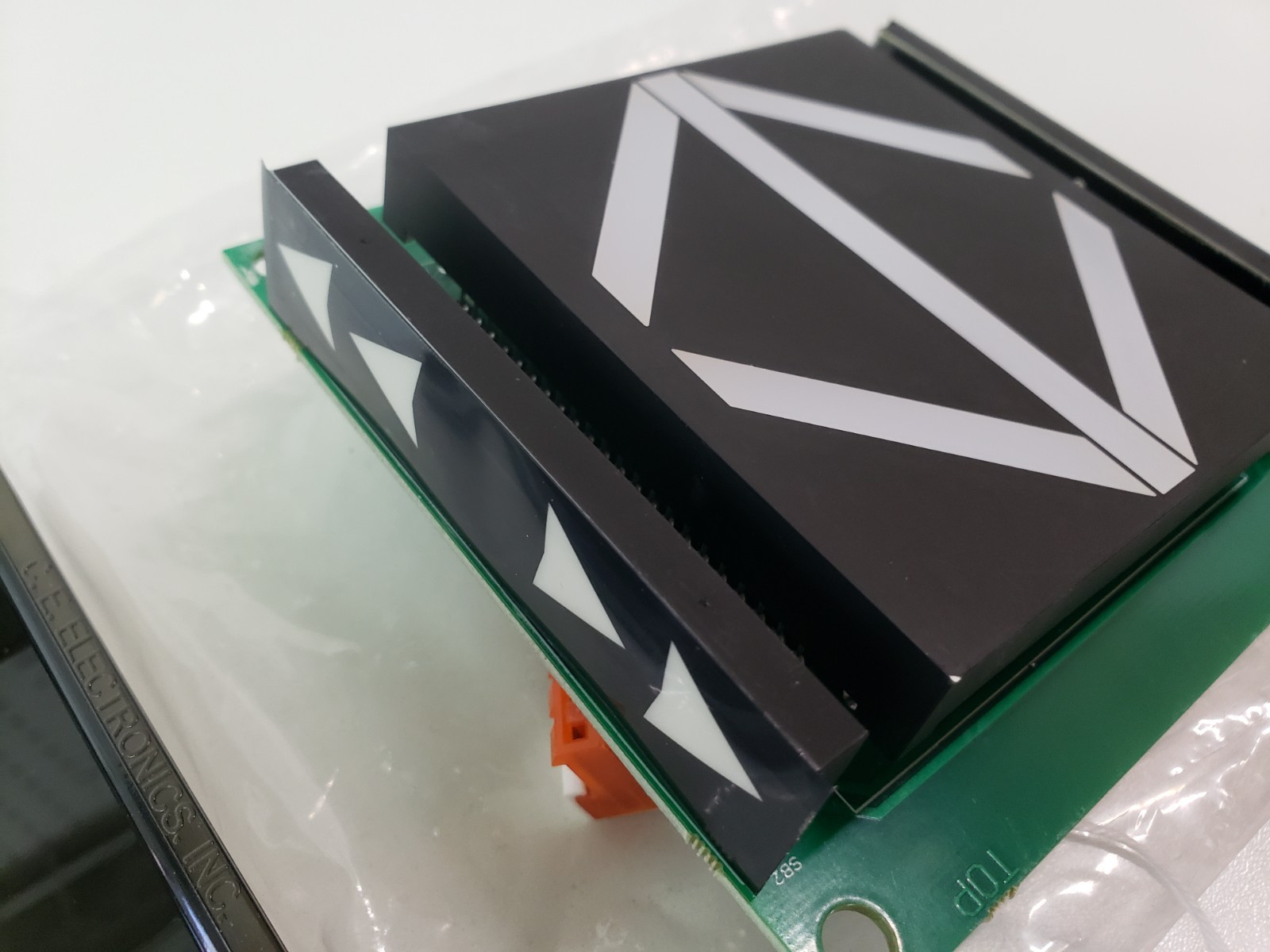 UNUSED – TKE ThyssenKrupp 9762002 Hall Arrow Indicator ASB30-BMAG CE3247A