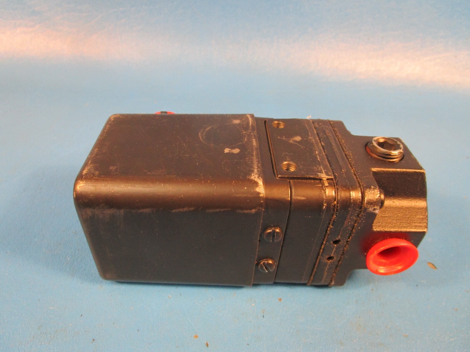 ITT Conoflow GT2108ED, Electro Pneumatic Transducer, 4-20 MA INPUT, 3-15 PSI OUT