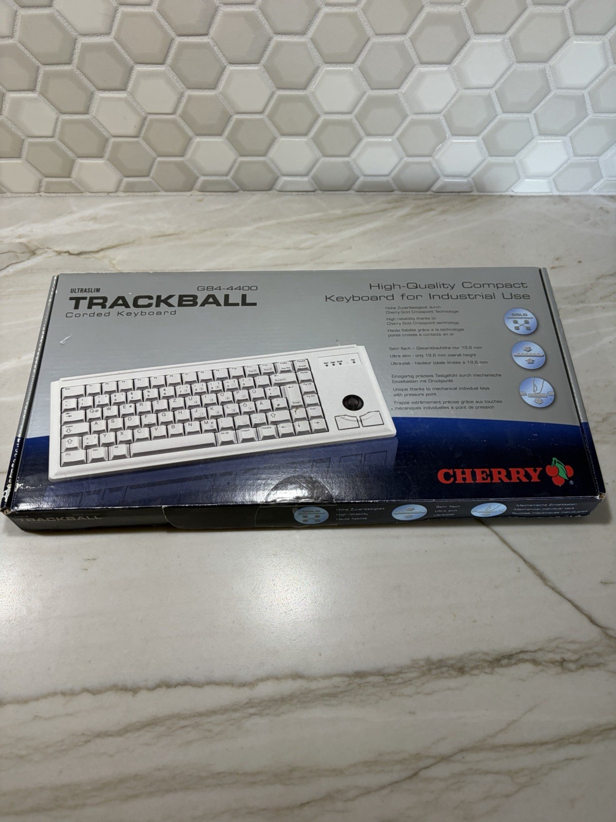 Cherry G84-4405PPBUS G84-4400 Ultraslim Trackball Keyboard