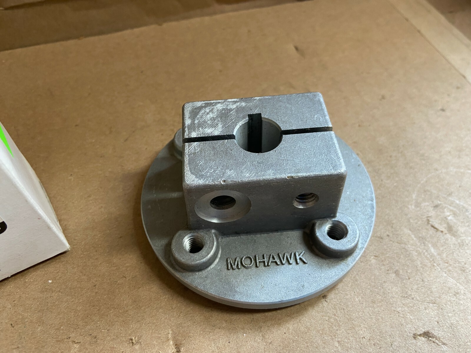 Mohawk 97-5666-213 Hub NEW IN BOX