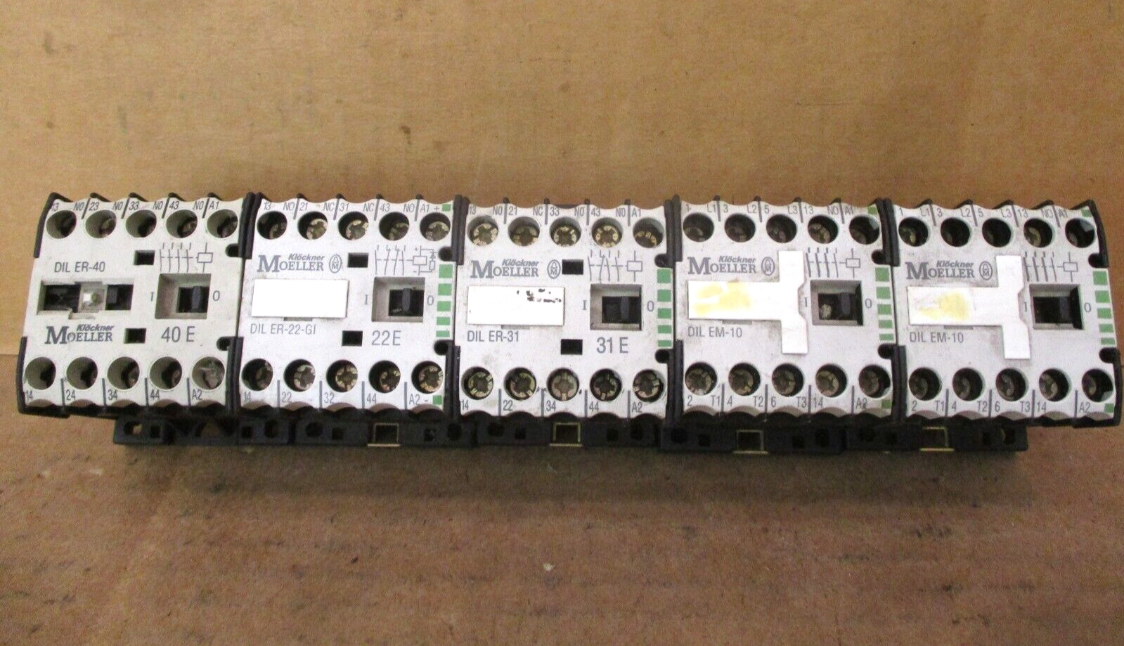 Klockner Moeller Contactors DIL EM-10 ER22-GI ER-31 ER-40 Lot of 5 Pcs 50097HM