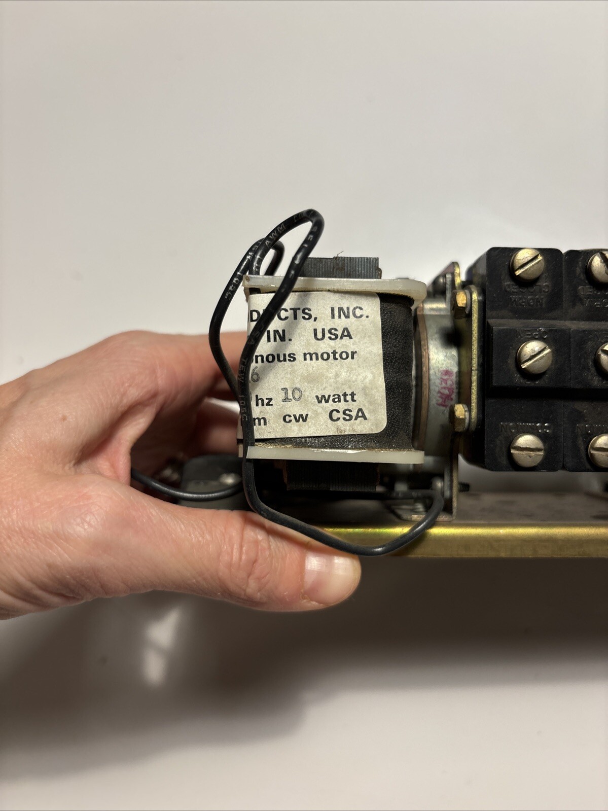 DANAHER CONTROLS MP12A621 / MP12A621 Good Used Condition, Tested!