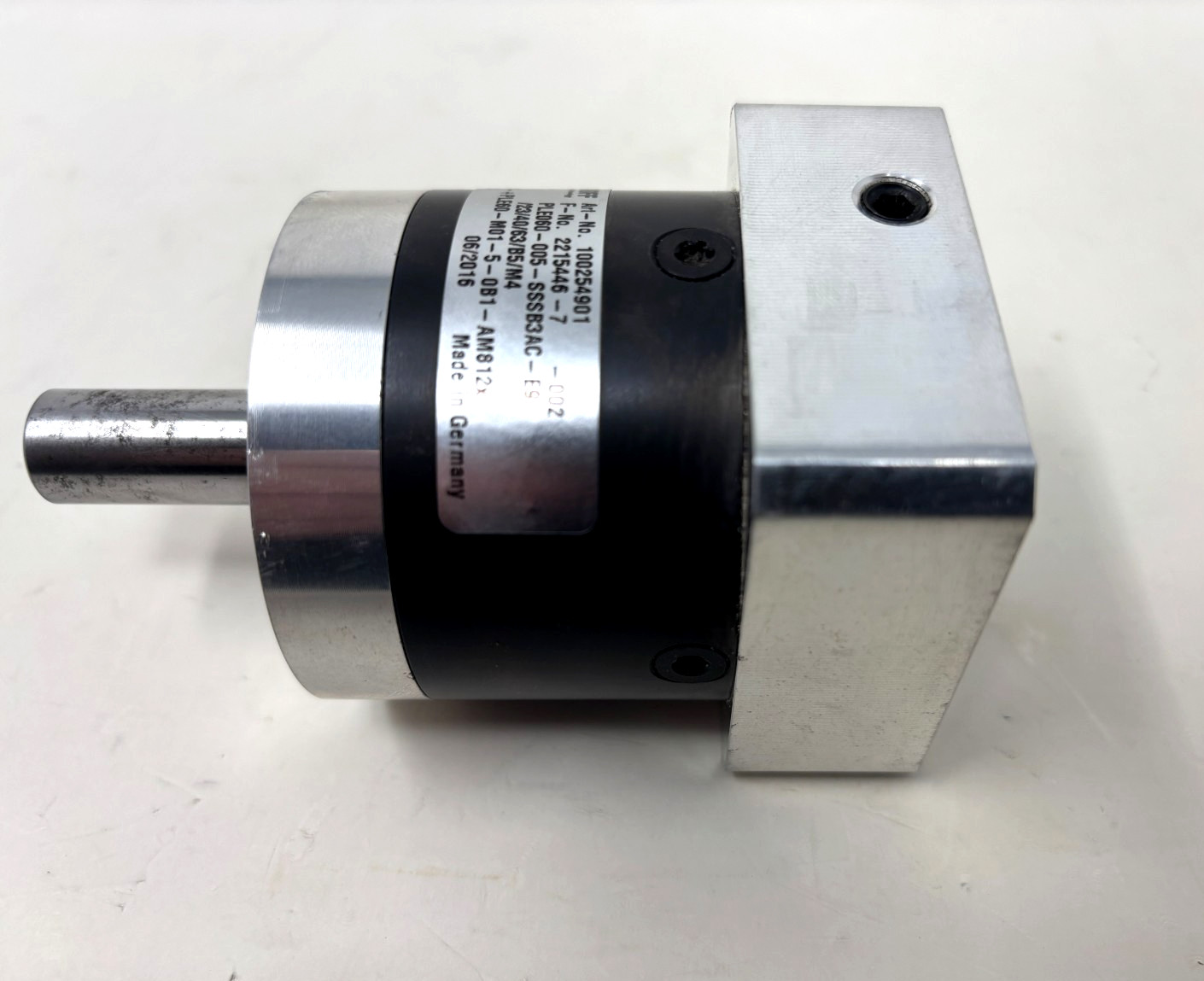 Beckhoff AG2250 PLE060-005-SSSB3AC-E9/23/40/63/B5/M4 Planetary Gearbox