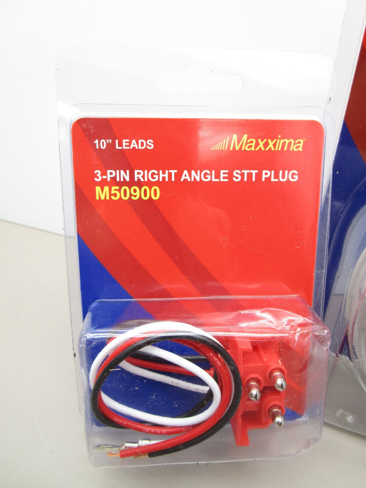 Maxxima M42347 LED 4″ Round Back-up Lamp with M50900 Plug and M50400-B Grommet