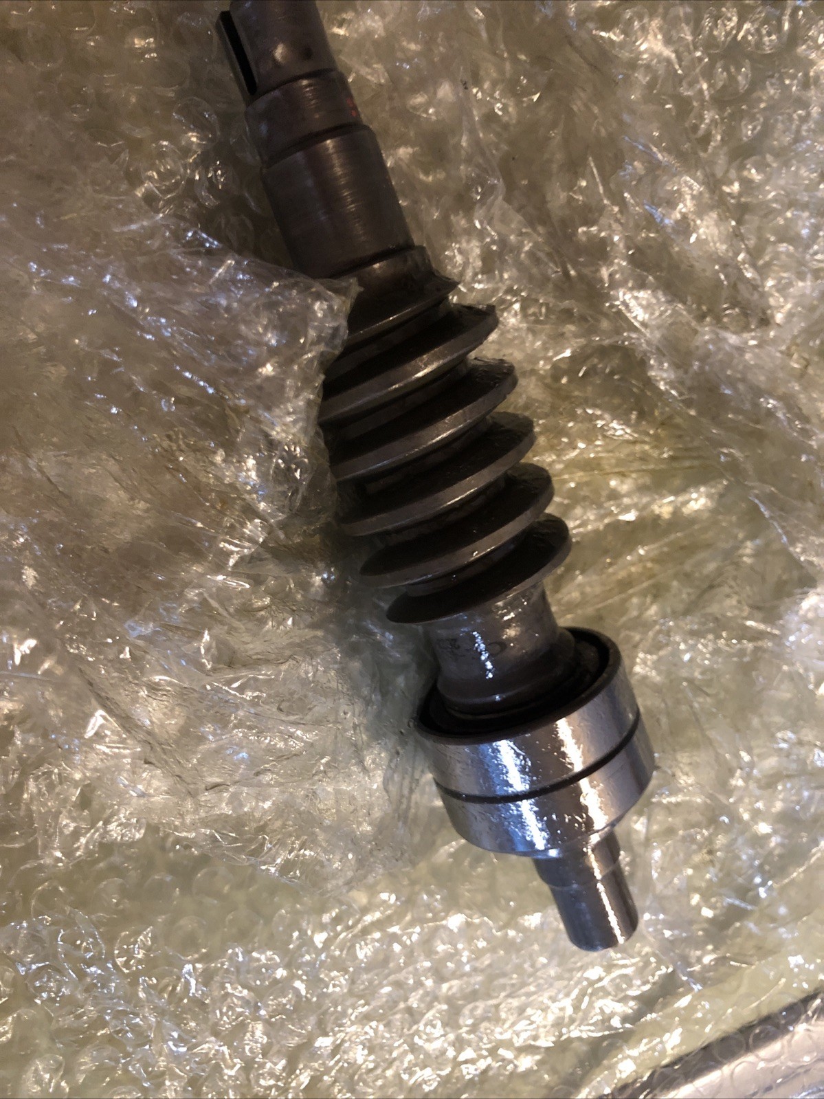 Minster? Worm Gear Shaft CX1-450-03 1301 (2023-3-9) looks unused