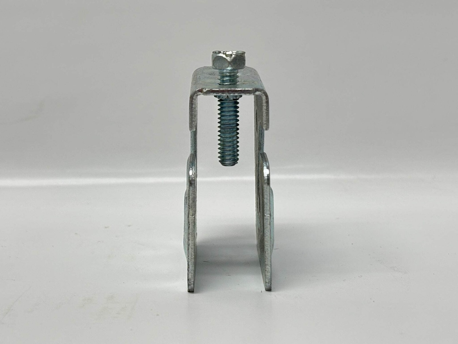 25PK nVent CADDY PH6 Multi‑Purpose Purlin Clamp (¾–2″ Flange)