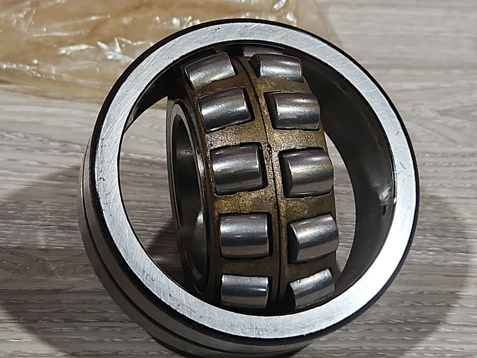 (1) New SKF Explorer 22209 Ck Spherical Roller Bearing (Read Description)