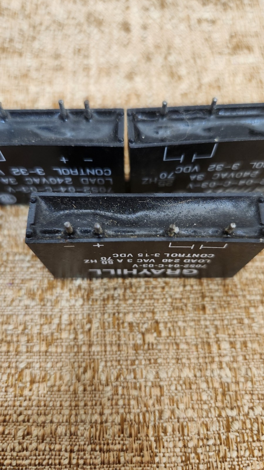 GRAYHILL 70S2 04 C 03 V -3A 240 VAC Relay Lot of 3 two control 3-32 and one 3-15