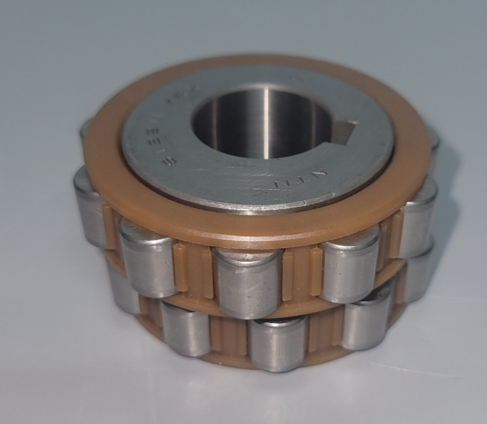 NTN Double Row Eccentric Roller Bearing 61221 YRX (B649)