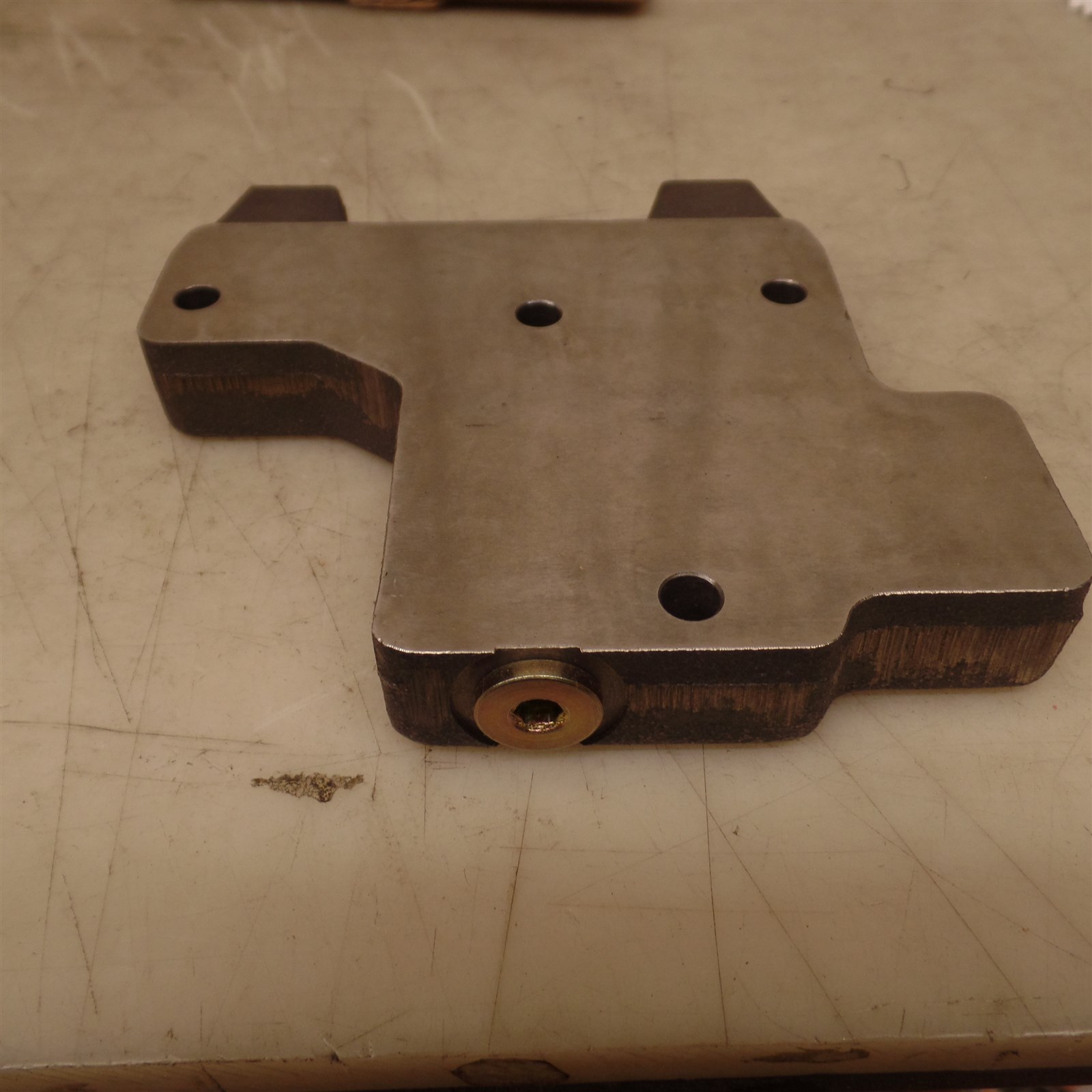 3108345M1 PLATE AGCO MASSEY FERGUSON 6110 6120 6130 6140 6150 6160 6170 MORE