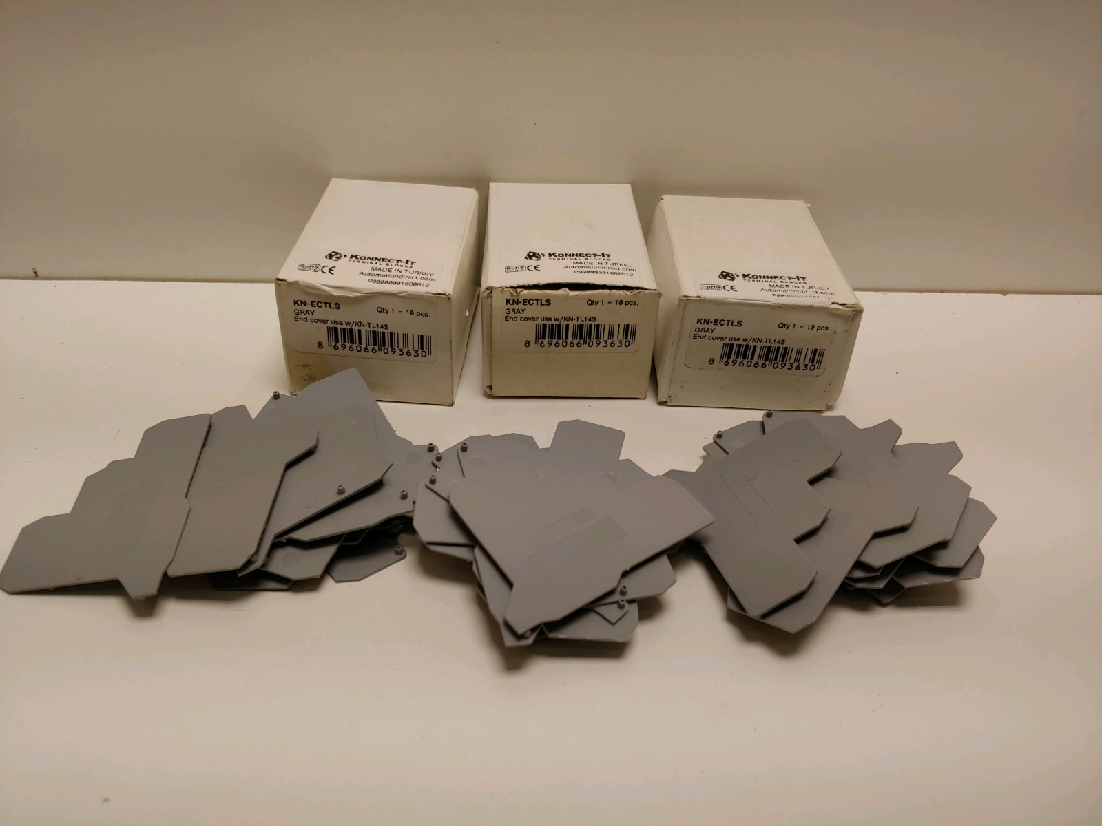 LOT OF (30) NEW OLD STOCK! KONNECT-IT GRAY END COVERS KN-ECTLS