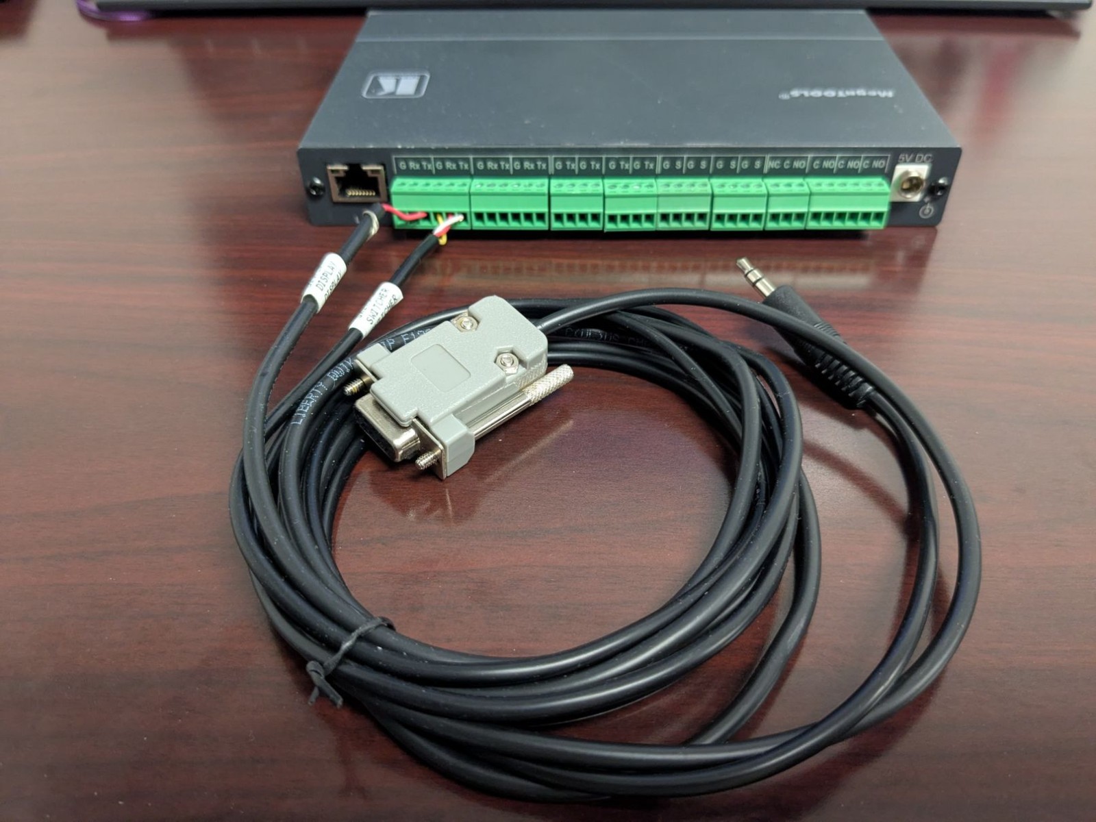 Kramer SL-240C Compact 16–Port Master Room Controller with PoE v2.10.18 Firmware