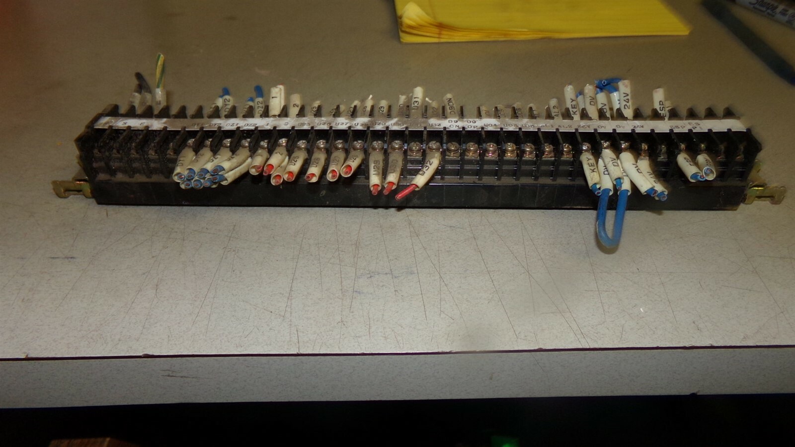 Izumi BNL3 Terminal Block Holder Assembly *FREE SHIPPING*