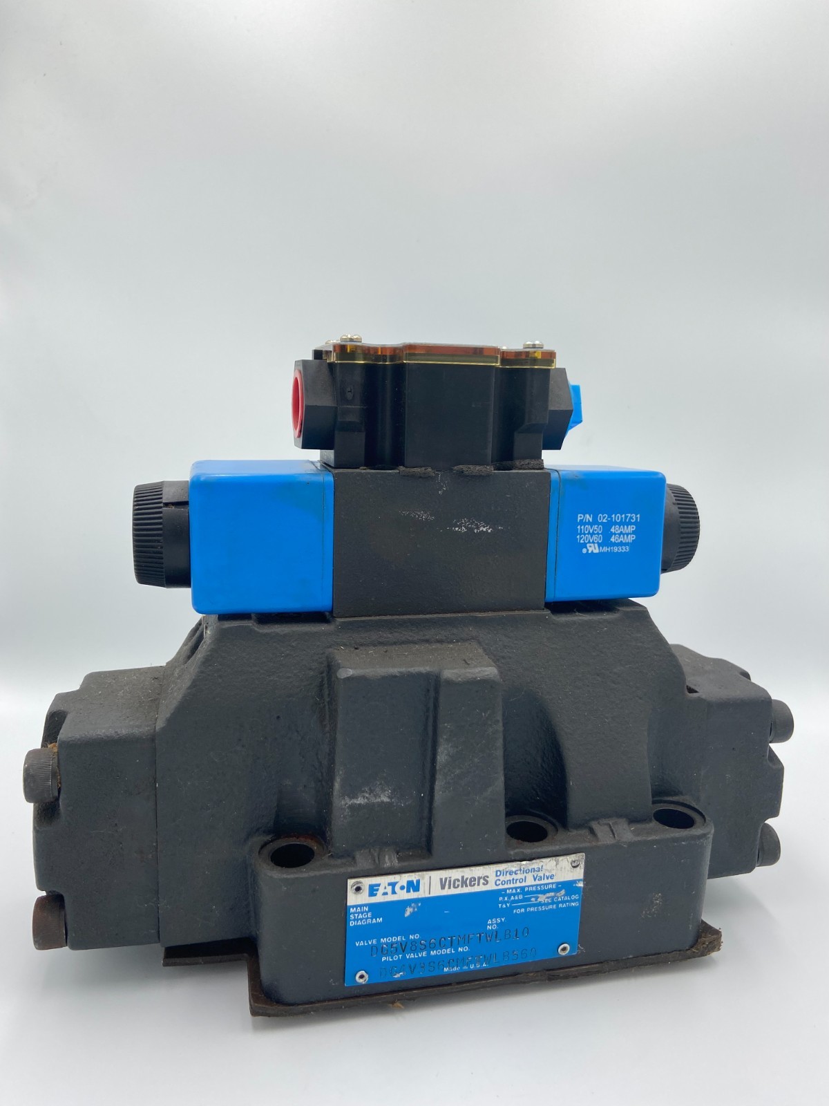 Vickers – Directional Control Valve, 02-329179, DG5V 8 S 6C T M FTWL B 10 – New