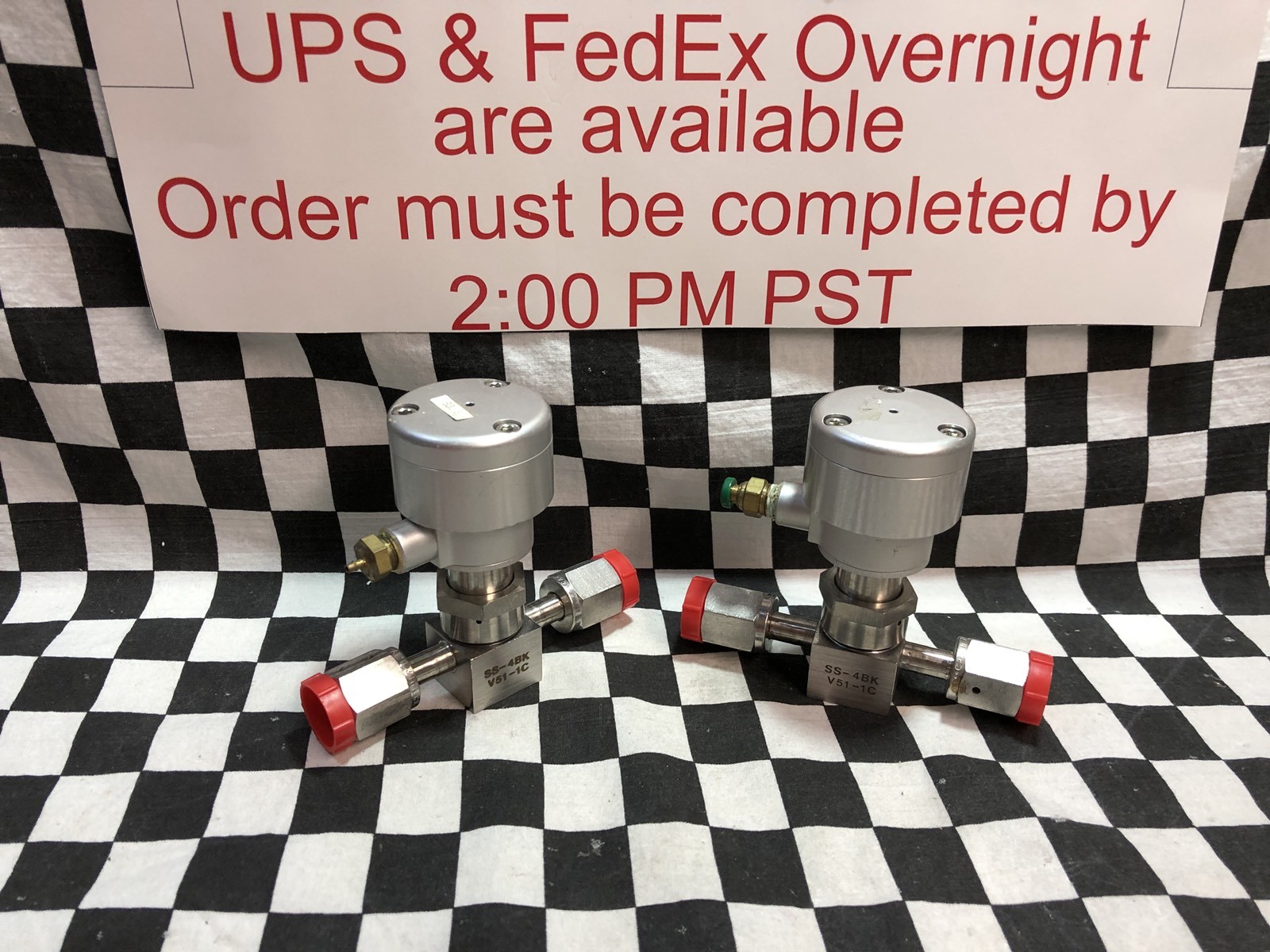 2X SWAGELOK Diaphragm Sealed Valve 1/4″ FVCR , SS-4BK-V51-1C, SHIPSAMEDAY#1653Q3