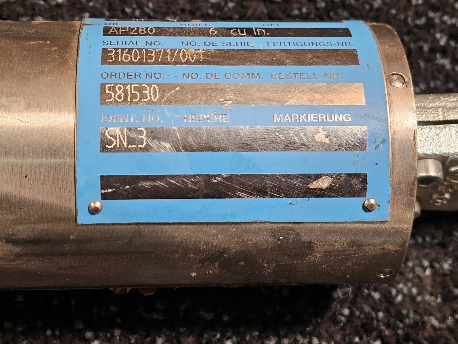 Lisega 30 38 16 Shock Absorber 1800psi 4 in Stroke AP280 Oil 31601371/001